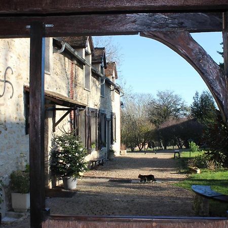 Le Clos Dormont Saint-Étienne-sous-Bailleul Dış mekan fotoğraf